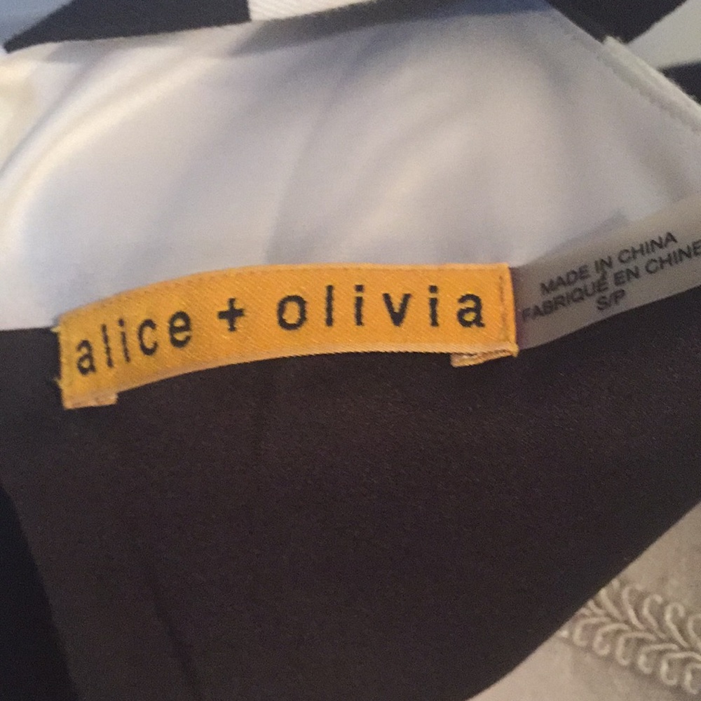Alice and Olivia Dress!  Worn once!  S P - Picture 6 of 6
